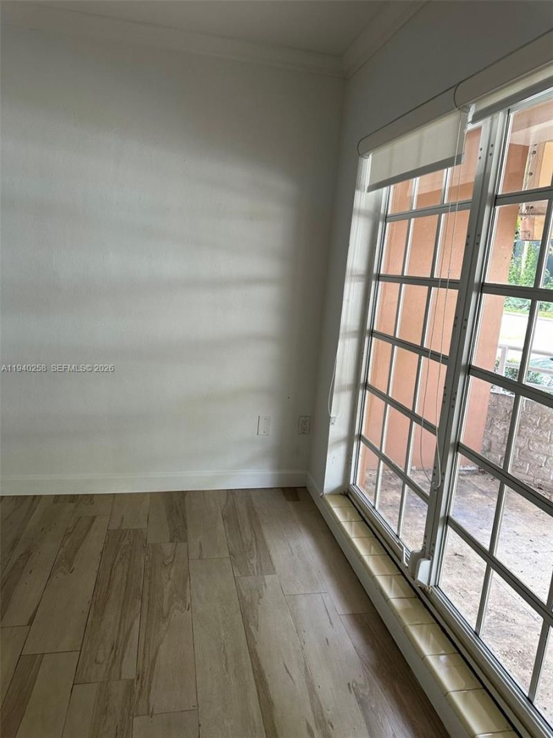 60 Park Dr , Unit B, Bal Harbour, FL 33154 Photo