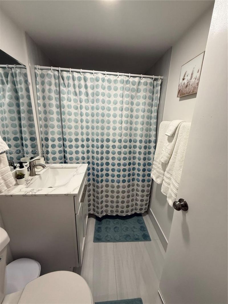 2036 NE 21st Ave, Unit 2, Fort Lauderdale, FL 33305 Photo