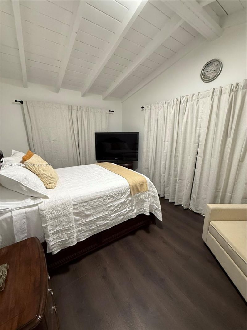 2036 NE 21st Ave, Unit 2, Fort Lauderdale, FL 33305 Photo