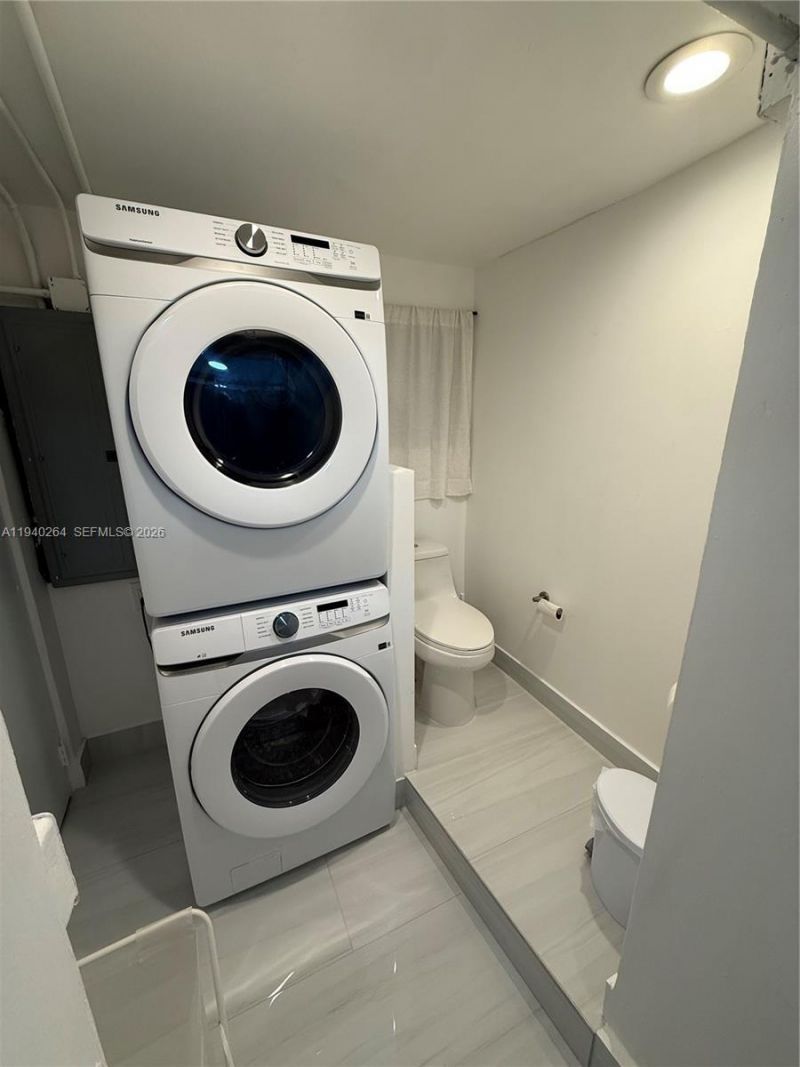 2036 NE 21st Ave, Unit 2, Fort Lauderdale, FL 33305 Photo