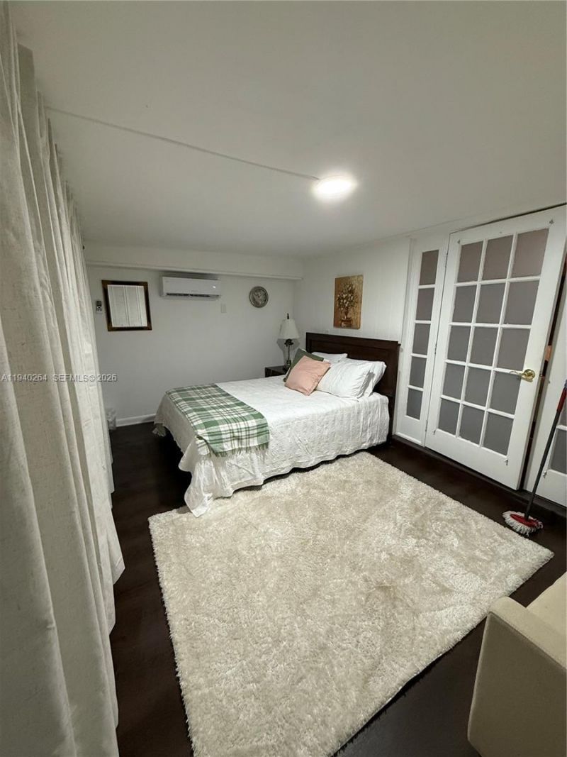 2036 NE 21st Ave, Unit 2, Fort Lauderdale, FL 33305 Photo