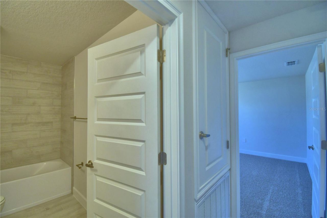 4431 Juliana Lake Drive, Auburndale, FL 33823 Photo