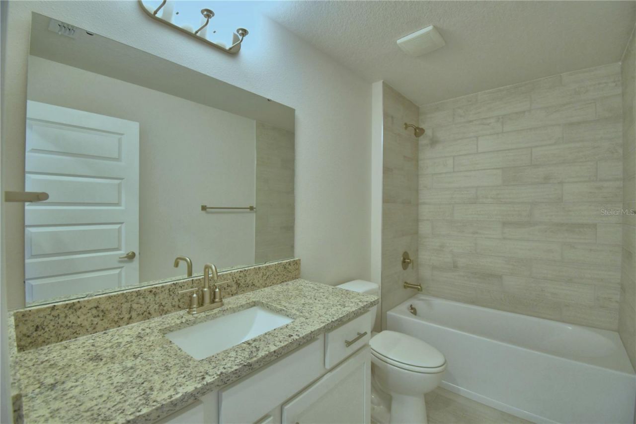 4431 Juliana Lake Drive, Auburndale, FL 33823 Photo