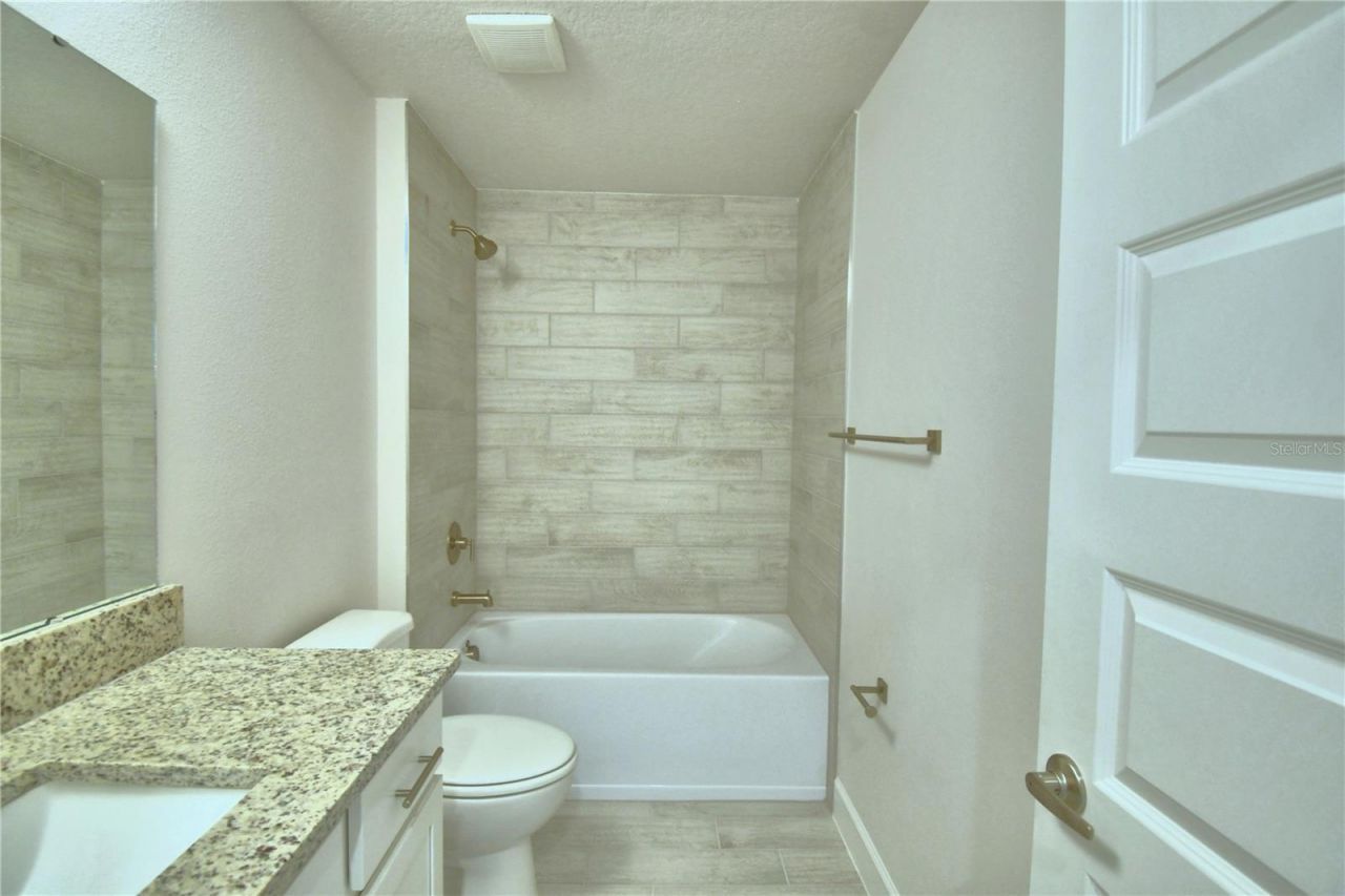 4431 Juliana Lake Drive, Auburndale, FL 33823 Photo