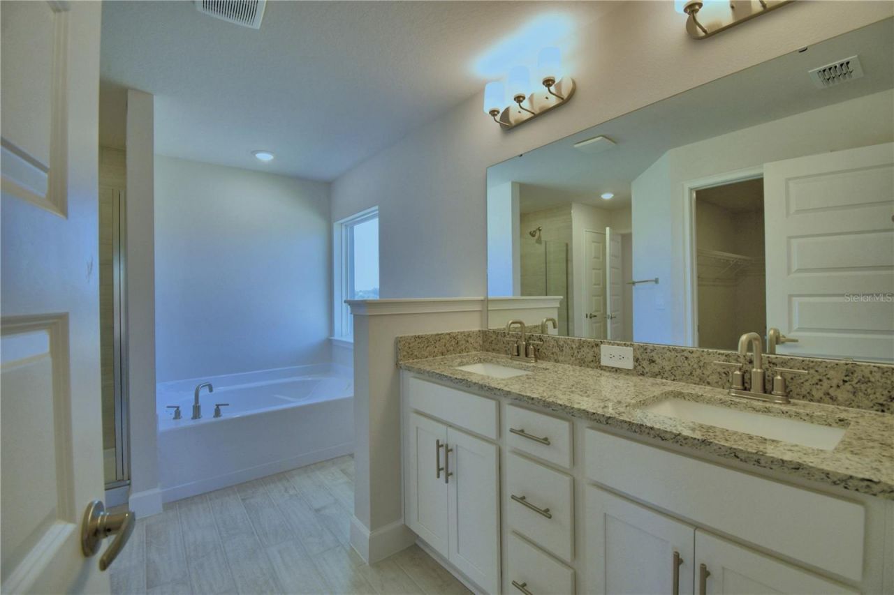 4431 Juliana Lake Drive, Auburndale, FL 33823 Photo