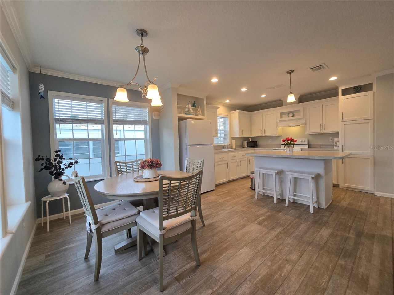 919 50th Avenue W, Bradenton, FL 34207 Photo