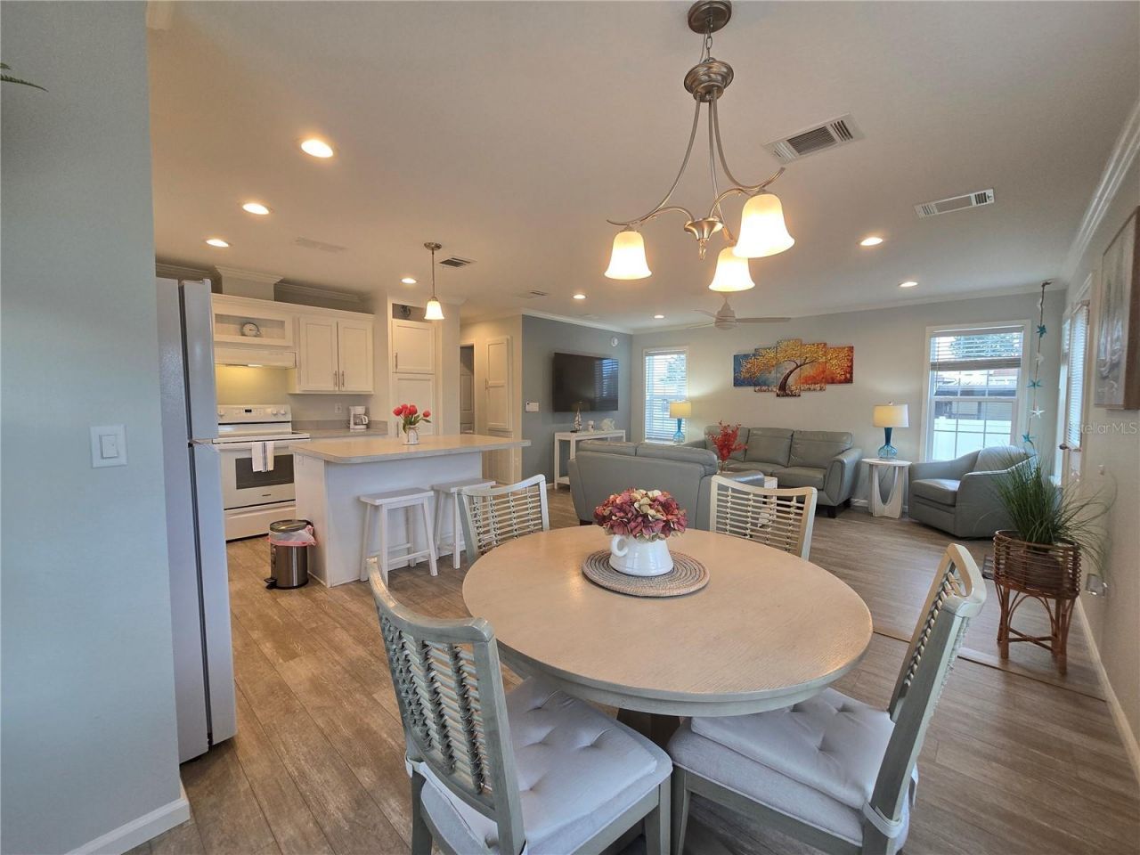 919 50th Avenue W, Bradenton, FL 34207 Photo