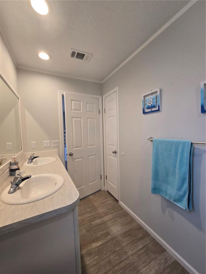 919 50th Avenue W, Bradenton, FL 34207 Photo