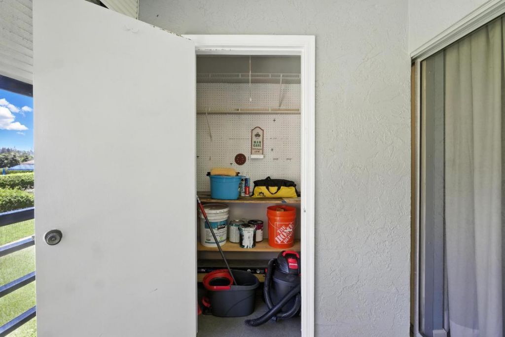 23380 Carolwood Lane, Unit 202, Boca Raton, FL 33428 Photo