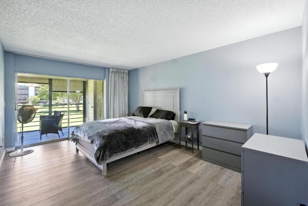 23380 Carolwood Lane, Unit 202, Boca Raton, FL 33428 Photo