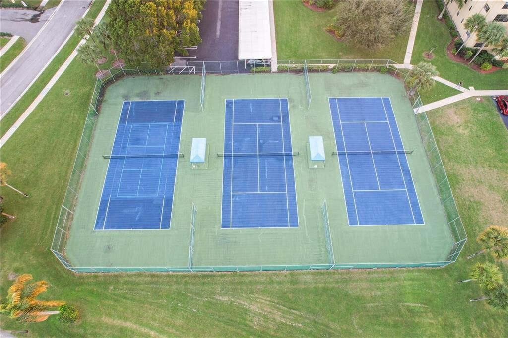 23380 Carolwood Lane, Unit 202, Boca Raton, FL 33428 Photo