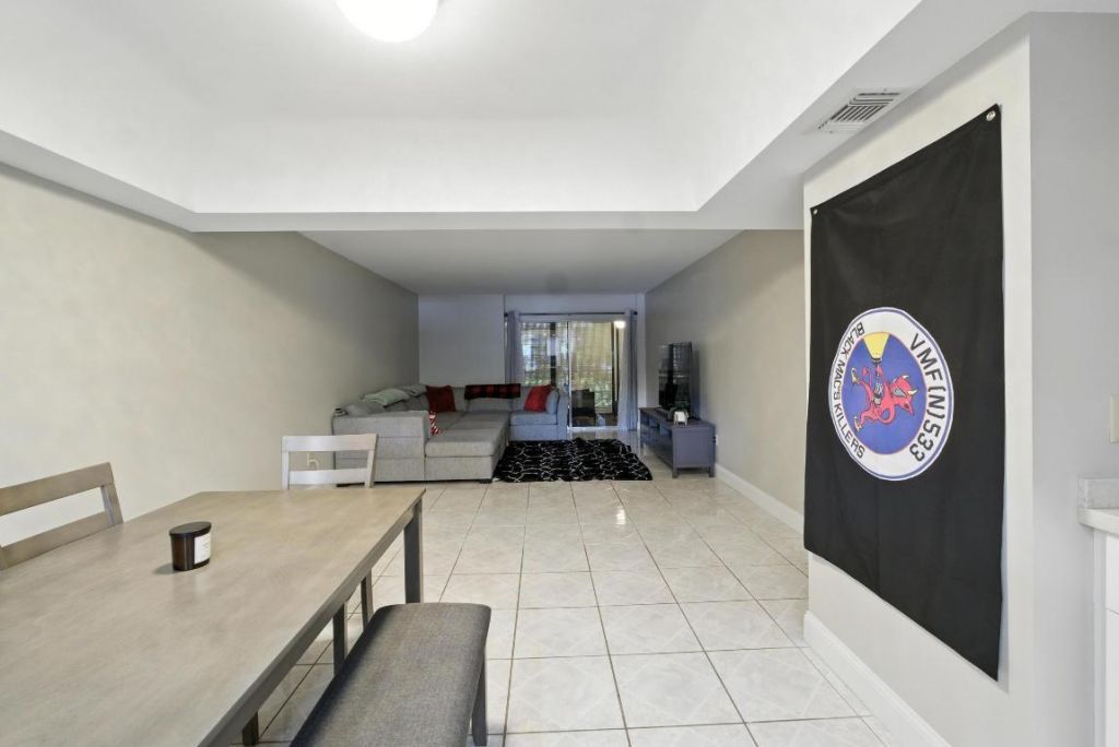 23380 Carolwood Lane, Unit 202, Boca Raton, FL 33428 Photo