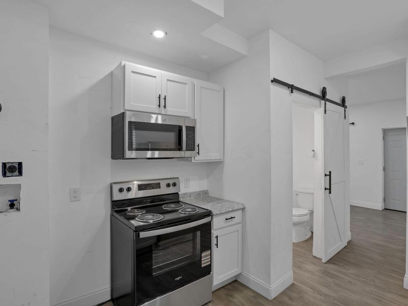 999 S 22nd Street, Columbus, OH 43206 Photo 16