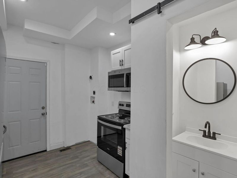 999 S 22nd Street, Columbus, OH 43206 Photo 22
