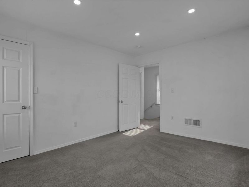 999 S 22nd Street, Columbus, OH 43206 Photo 29