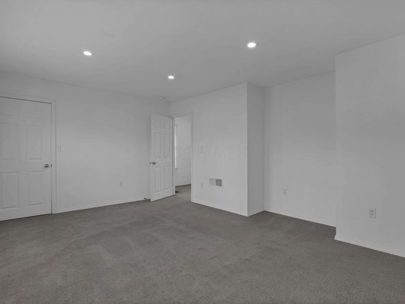 999 S 22nd Street, Columbus, OH 43206 Photo 31