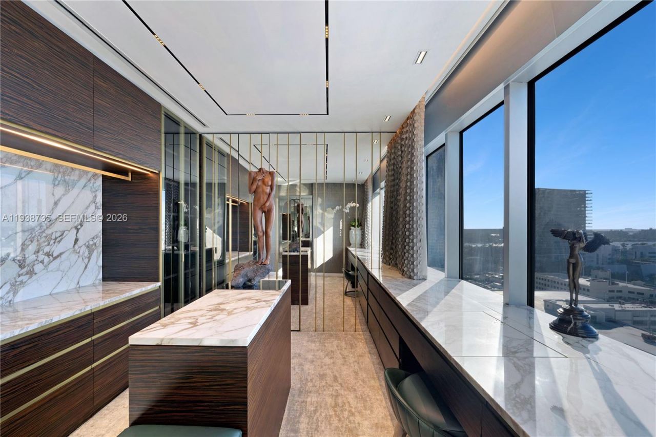 120 Ocean Dr , Unit 1400, Miami Beach, FL 33139 Photo