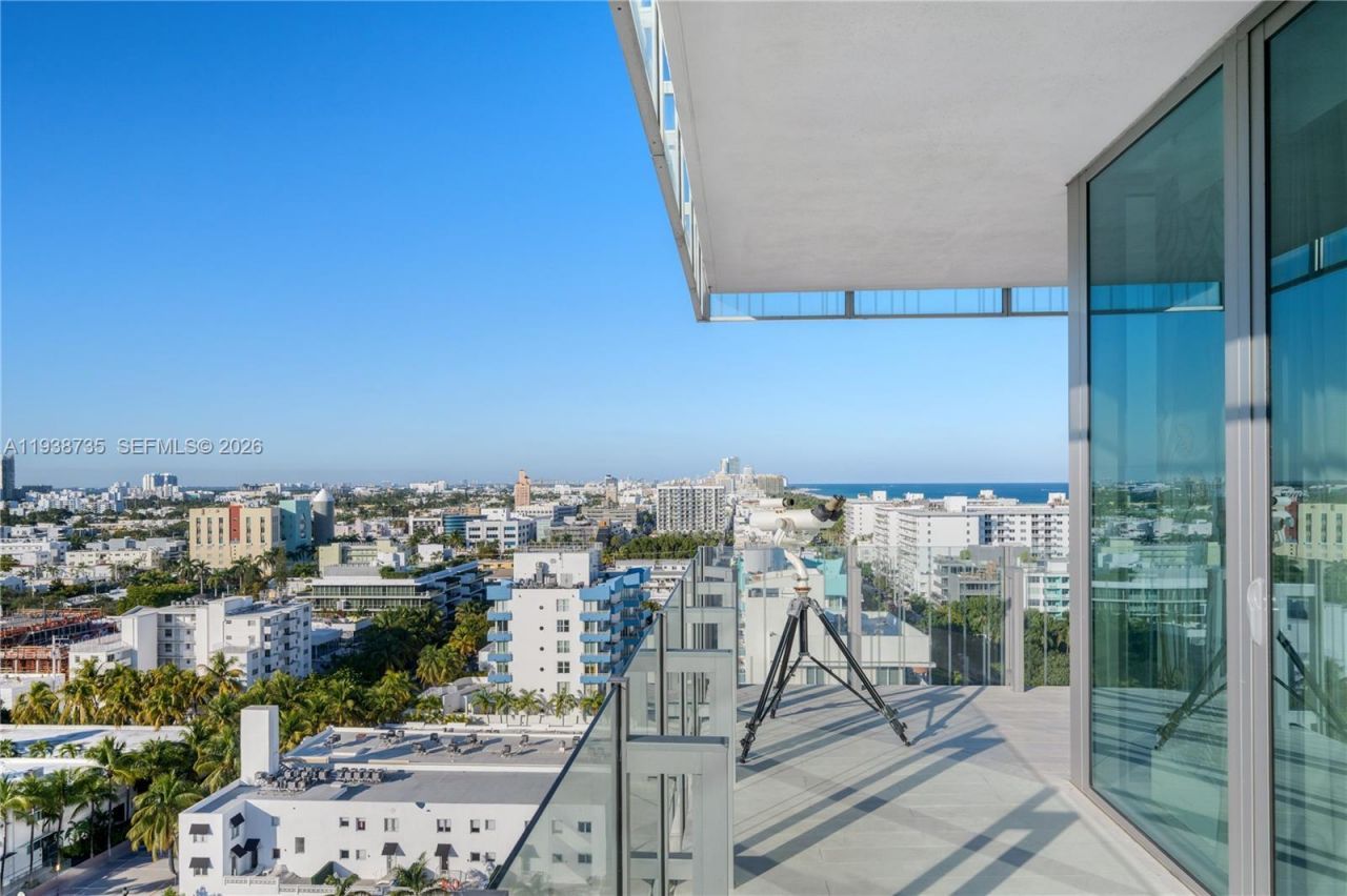 120 Ocean Dr , Unit 1400, Miami Beach, FL 33139 Photo