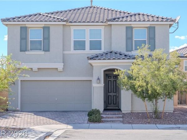 10289 Massachusetts Lane, Las Vegas, NV 89141