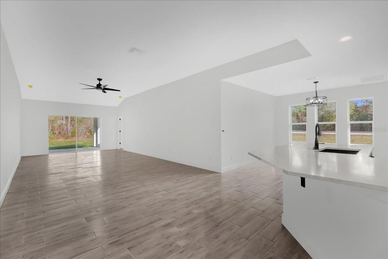4015 W Indian Rock, Dunnellon, FL 34433 Photo
