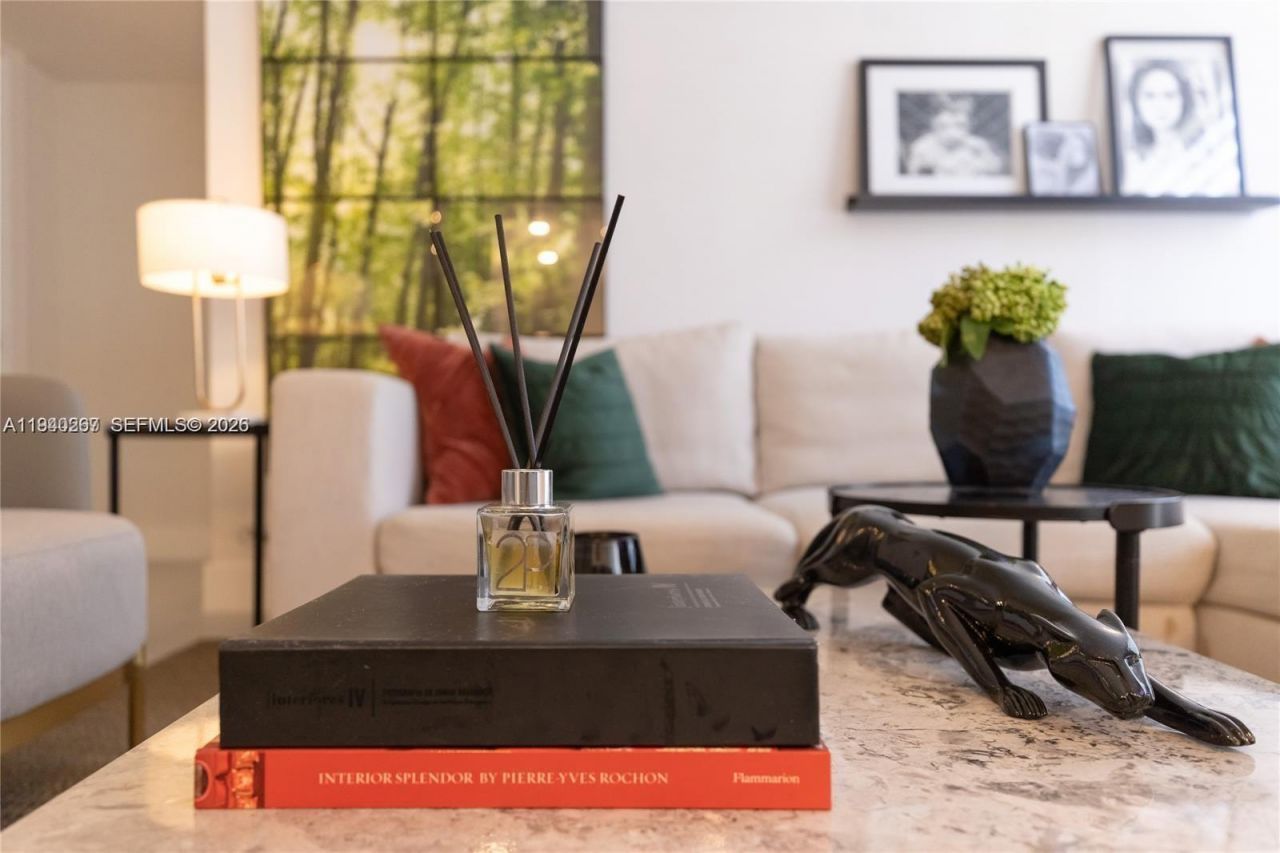 210 172nd St, Unit 131, Sunny Isles Beach, FL 33160 Photo