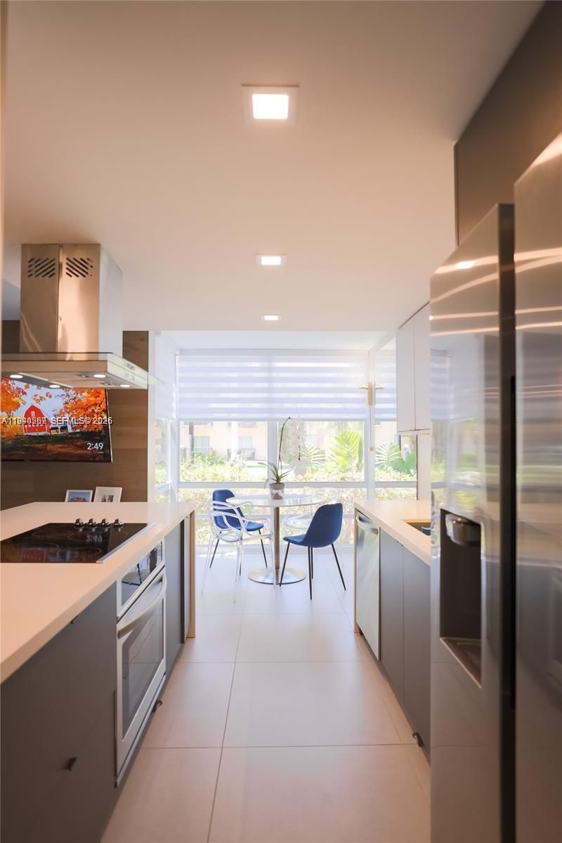 210 172nd St, Unit 131, Sunny Isles Beach, FL 33160 Photo