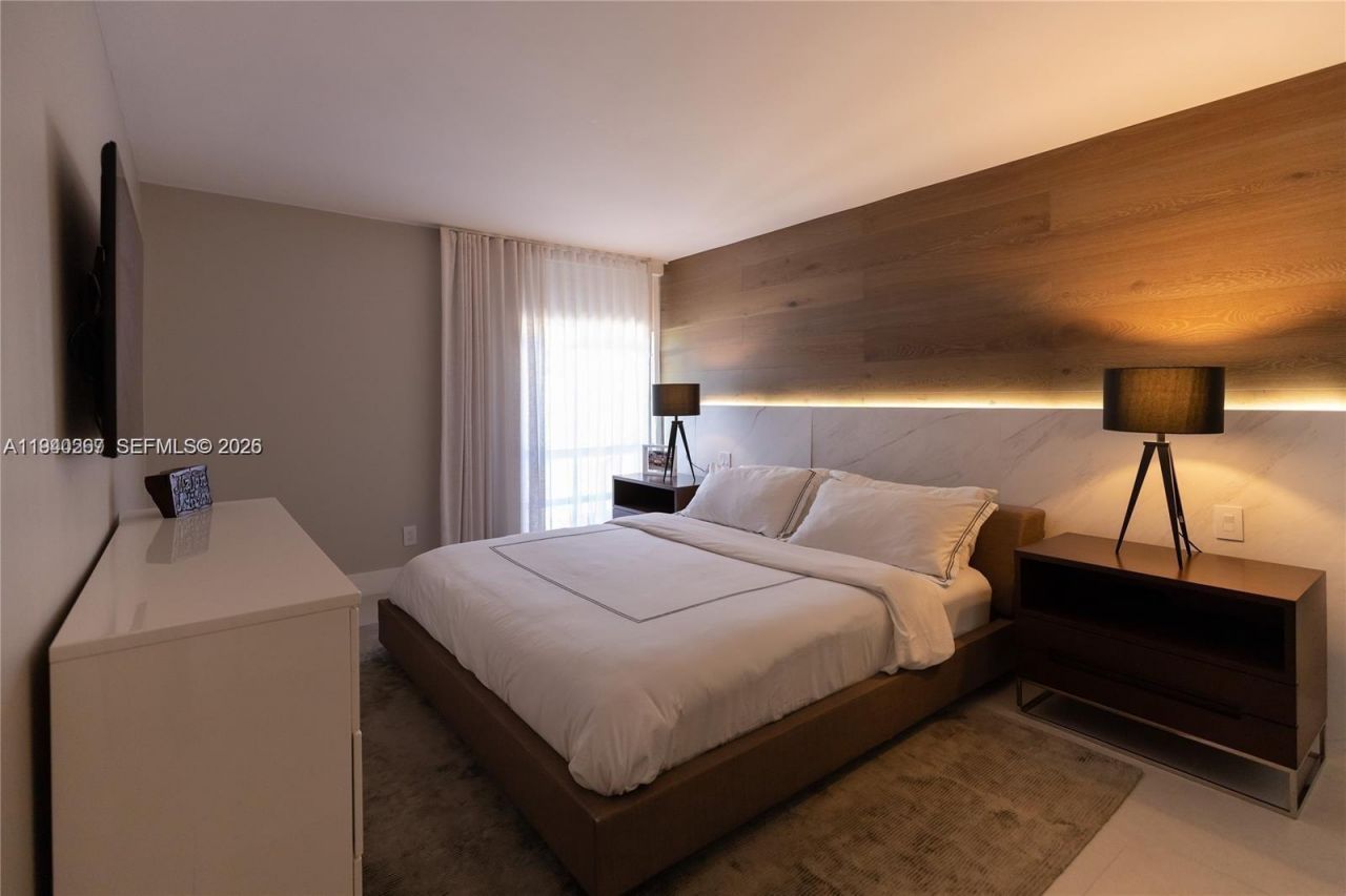 210 172nd St, Unit 131, Sunny Isles Beach, FL 33160 Photo