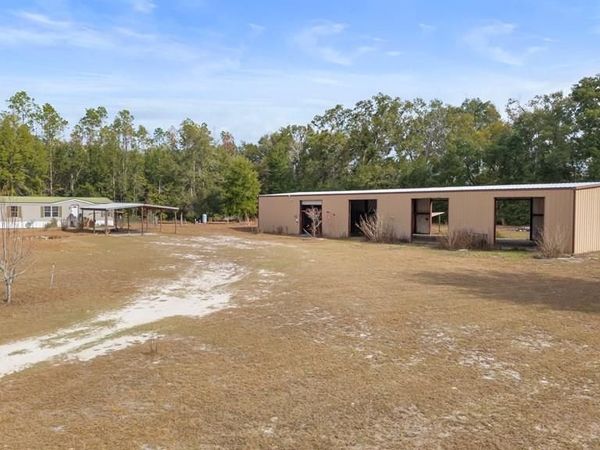 20654 101st Dr, O'Brien, FL 32071