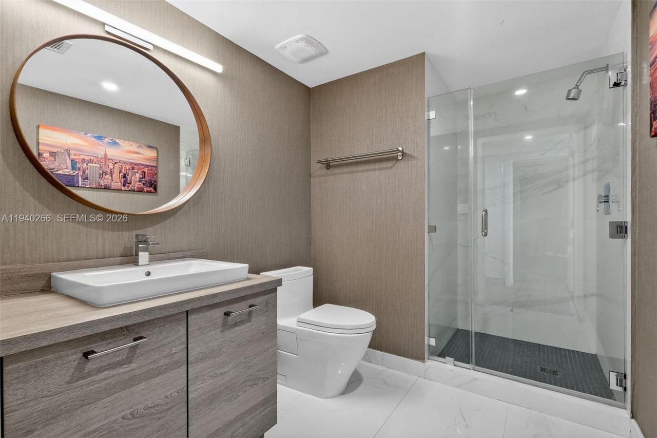 400 Sunny Isles Blvd, Unit 1207, Sunny Isles Beach, FL 33160 Photo