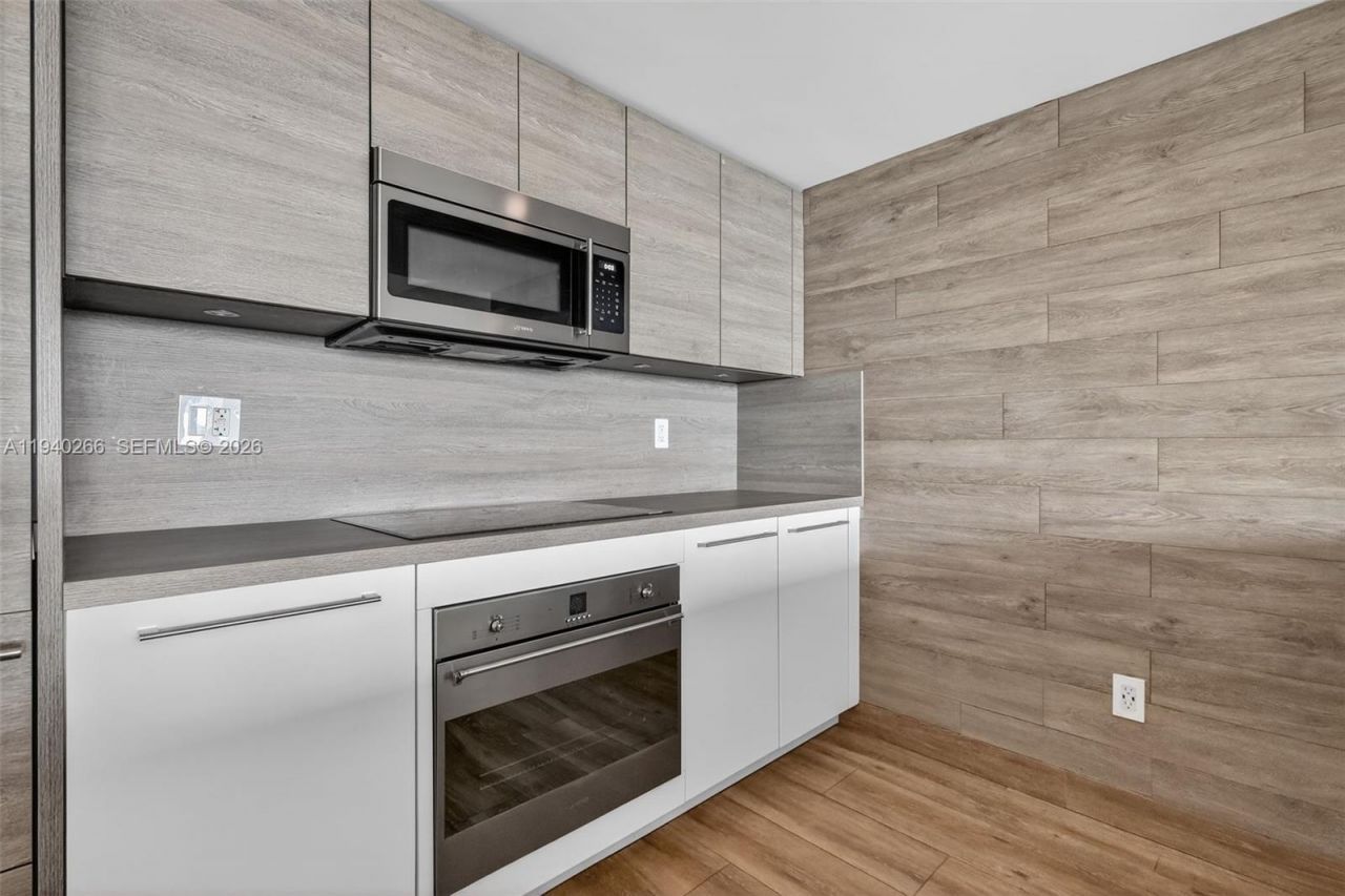 400 Sunny Isles Blvd, Unit 1207, Sunny Isles Beach, FL 33160 Photo