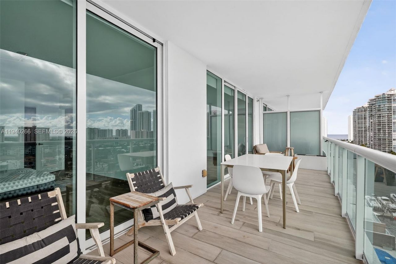 400 Sunny Isles Blvd, Unit 1207, Sunny Isles Beach, FL 33160 Photo