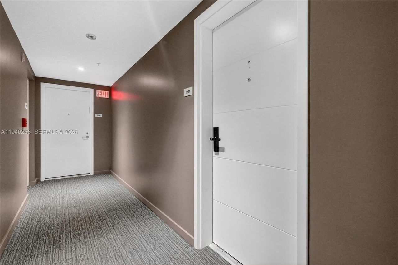 400 Sunny Isles Blvd, Unit 1207, Sunny Isles Beach, FL 33160 Photo