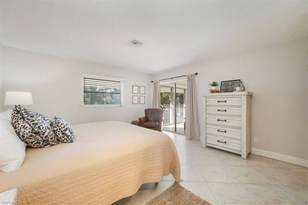 4126 Belair Ln, Unit B6, Naples, FL 34103 Photo