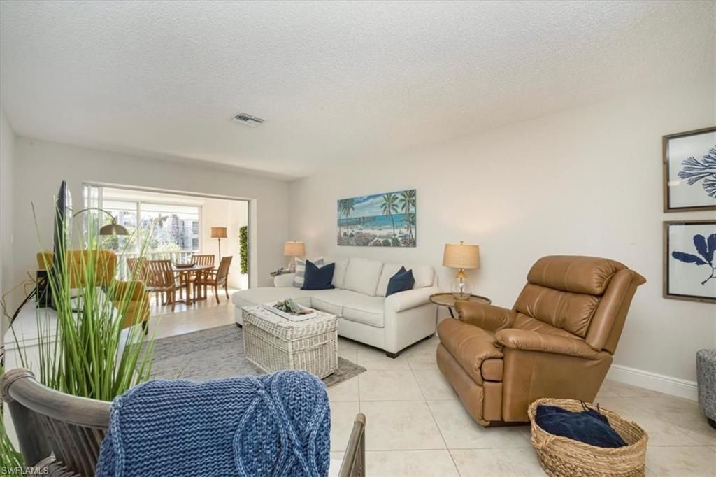 4126 Belair Ln, Unit B6, Naples, FL 34103 Photo