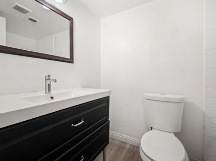 941 Fulton Ave #510, Unit 510, Sacramento, CA 95825 Photo