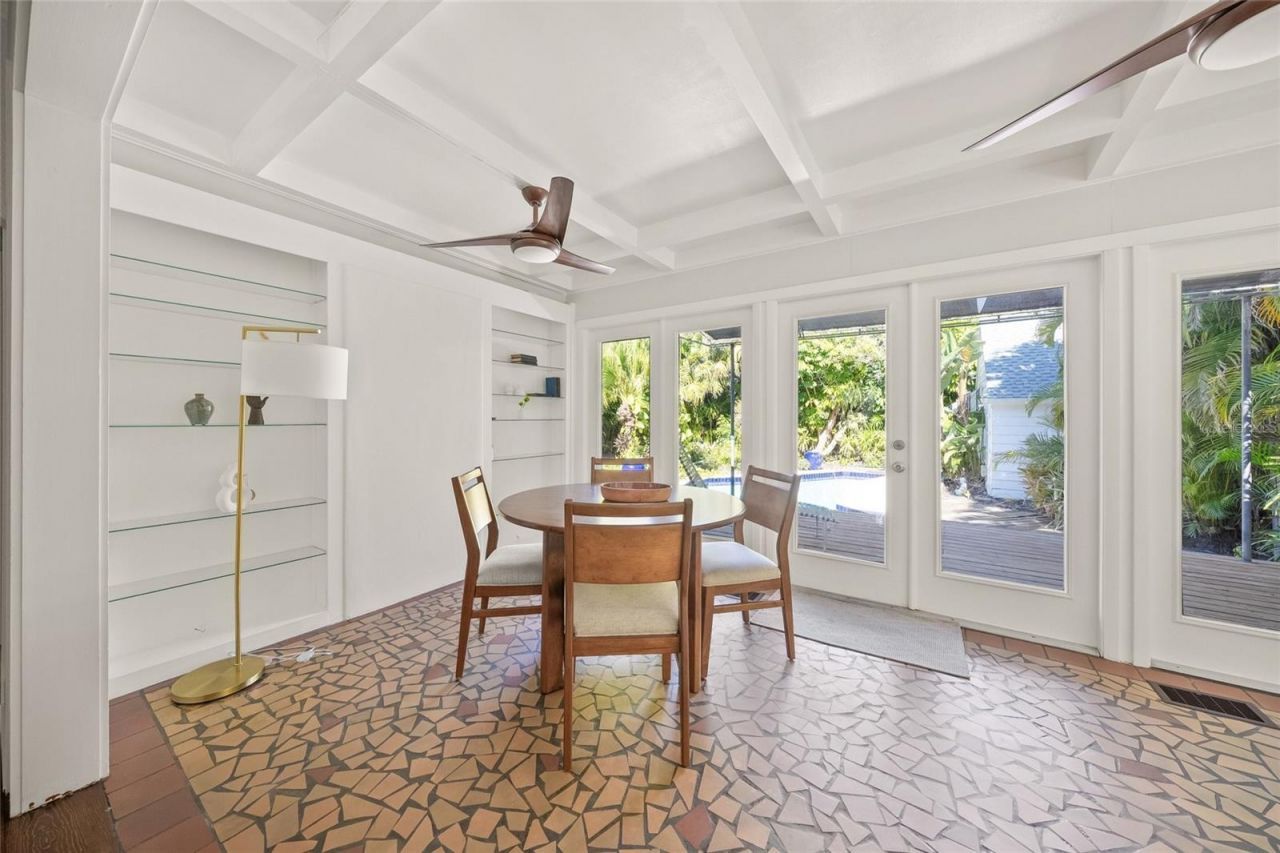 1917 Bahia Vista Street, Sarasota, FL 34239 Photo