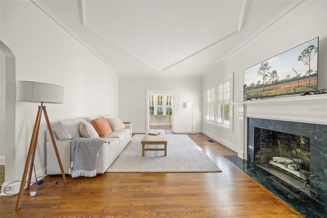 1917 Bahia Vista Street, Sarasota, FL 34239 Photo