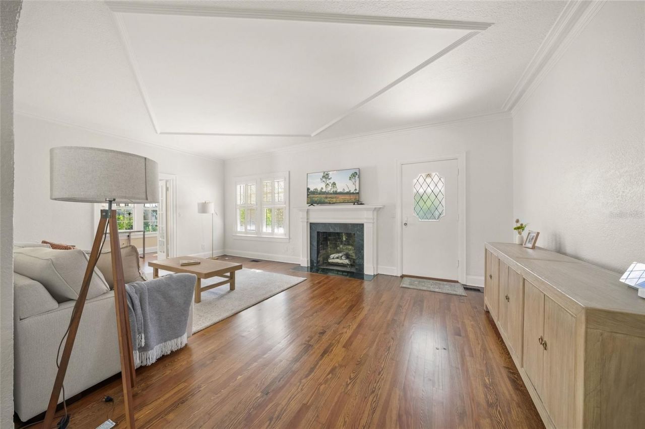 1917 Bahia Vista Street, Sarasota, FL 34239 Photo