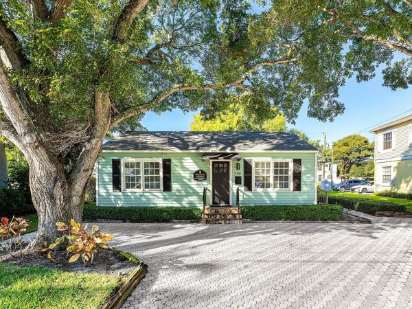138 N Swinton Avenue, Delray Beach, FL 33444