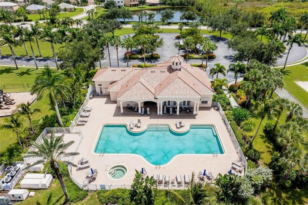 1338 Weeping Willow Ct, Cape Coral, FL 33909 Photo