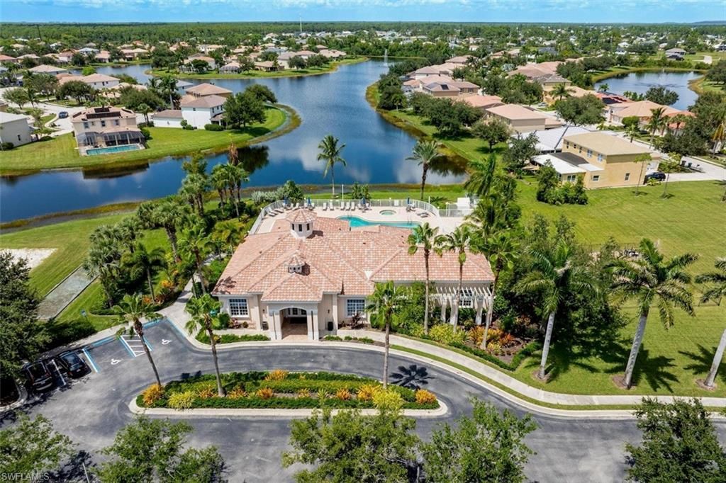 1338 Weeping Willow Ct, Cape Coral, FL 33909 Photo