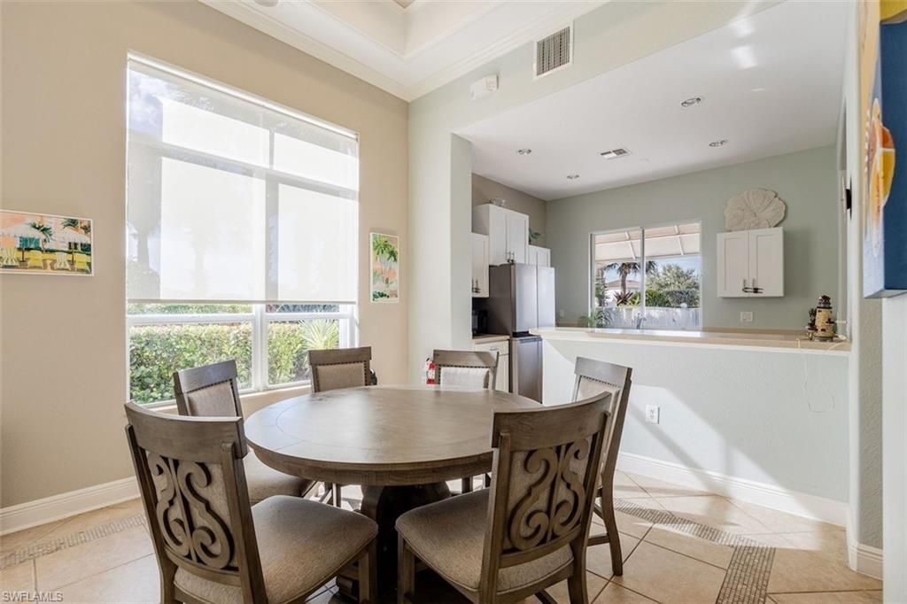 1338 Weeping Willow Ct, Cape Coral, FL 33909 Photo