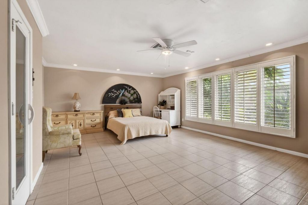285 Golfview Drive, Tequesta, FL 33469 Photo