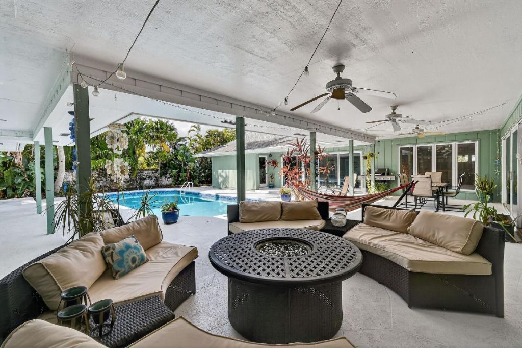 285 Golfview Drive, Tequesta, FL 33469 Photo