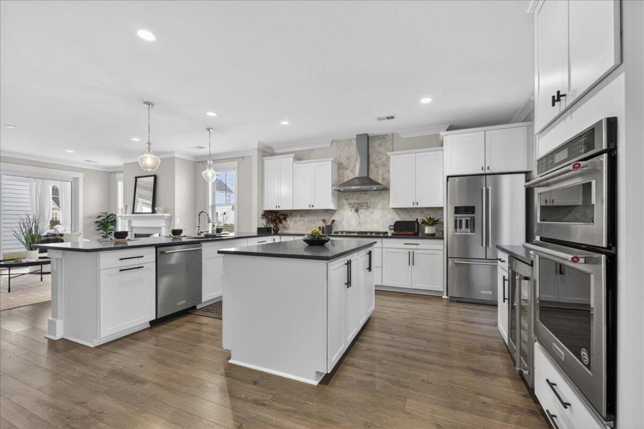 274 Great Lawn Drive Photo 11