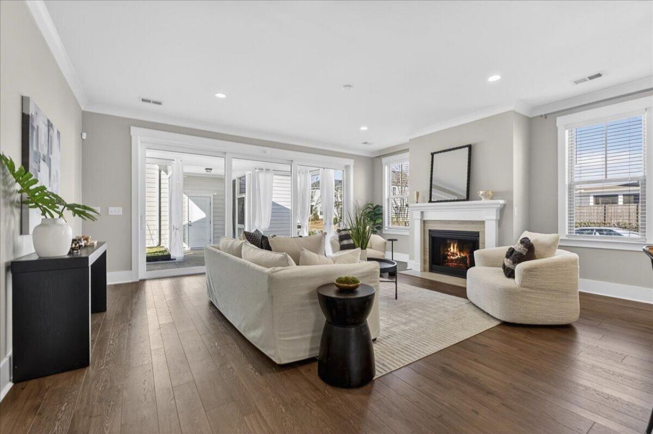 274 Great Lawn Drive Photo 17