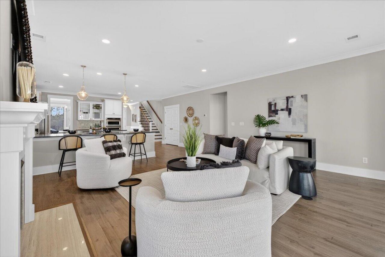 274 Great Lawn Drive Photo 18