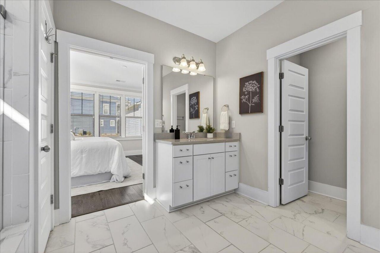 274 Great Lawn Drive Photo 33