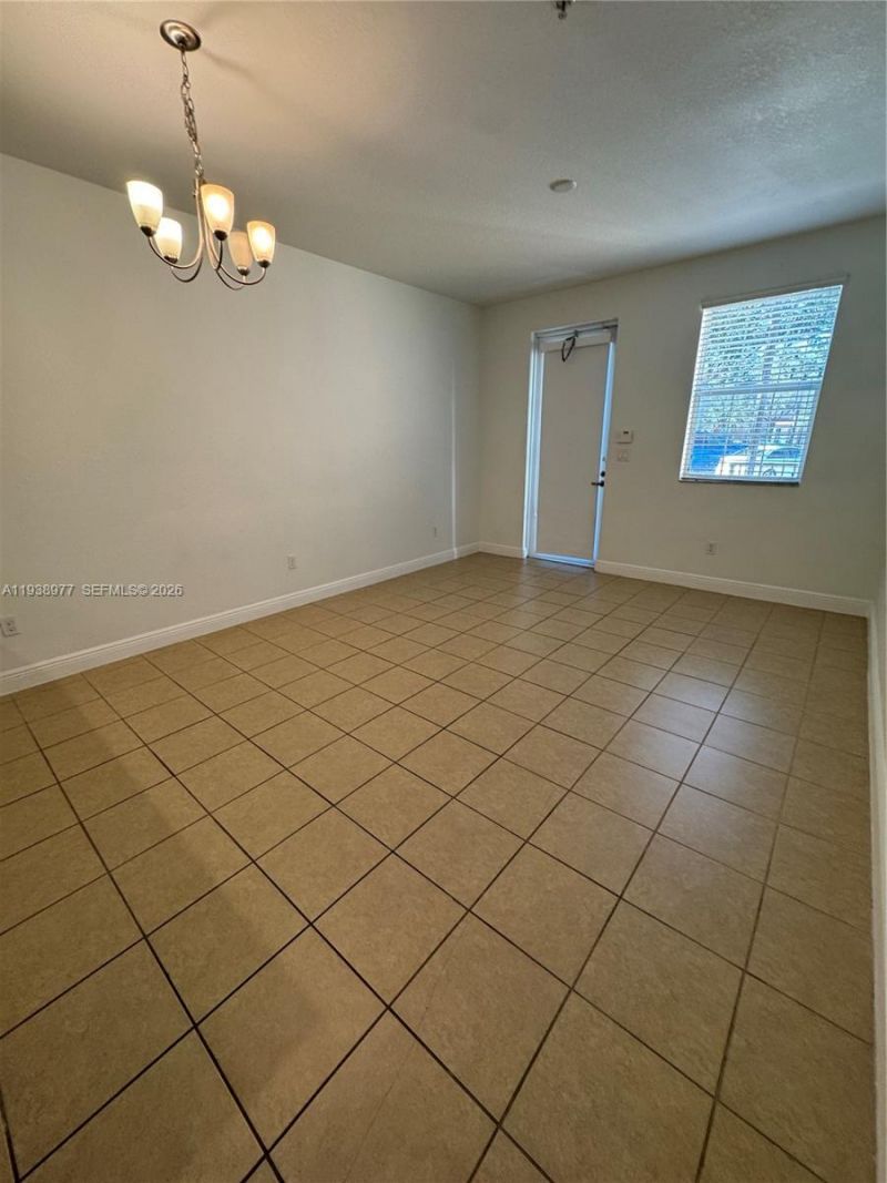 917 SW 147th Ave, Unit 2006, Pembroke Pines, FL 33027 Photo