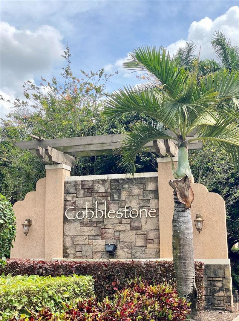 917 SW 147th Ave, Unit 2006, Pembroke Pines, FL 33027 Photo